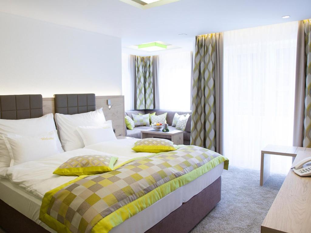 Hotel Neder ايشجل الغرفة الصورة